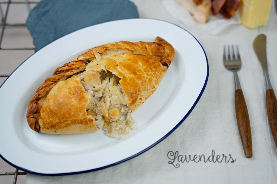 GIANT 8 x Chicken Bacon & Cheese Pasties ( Pre-Baked ).