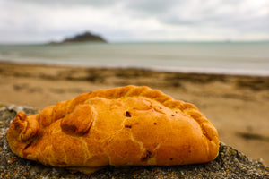 Mothers Day Love Heart Traditional Cornish Pasties ( Pre-Baked 340g )